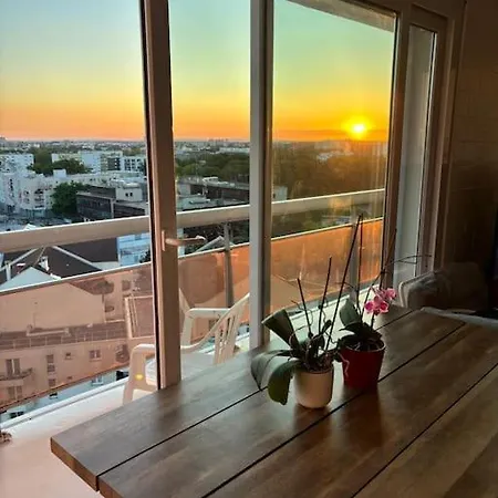 Apartment Bel Appartement, Vue Sur Paris